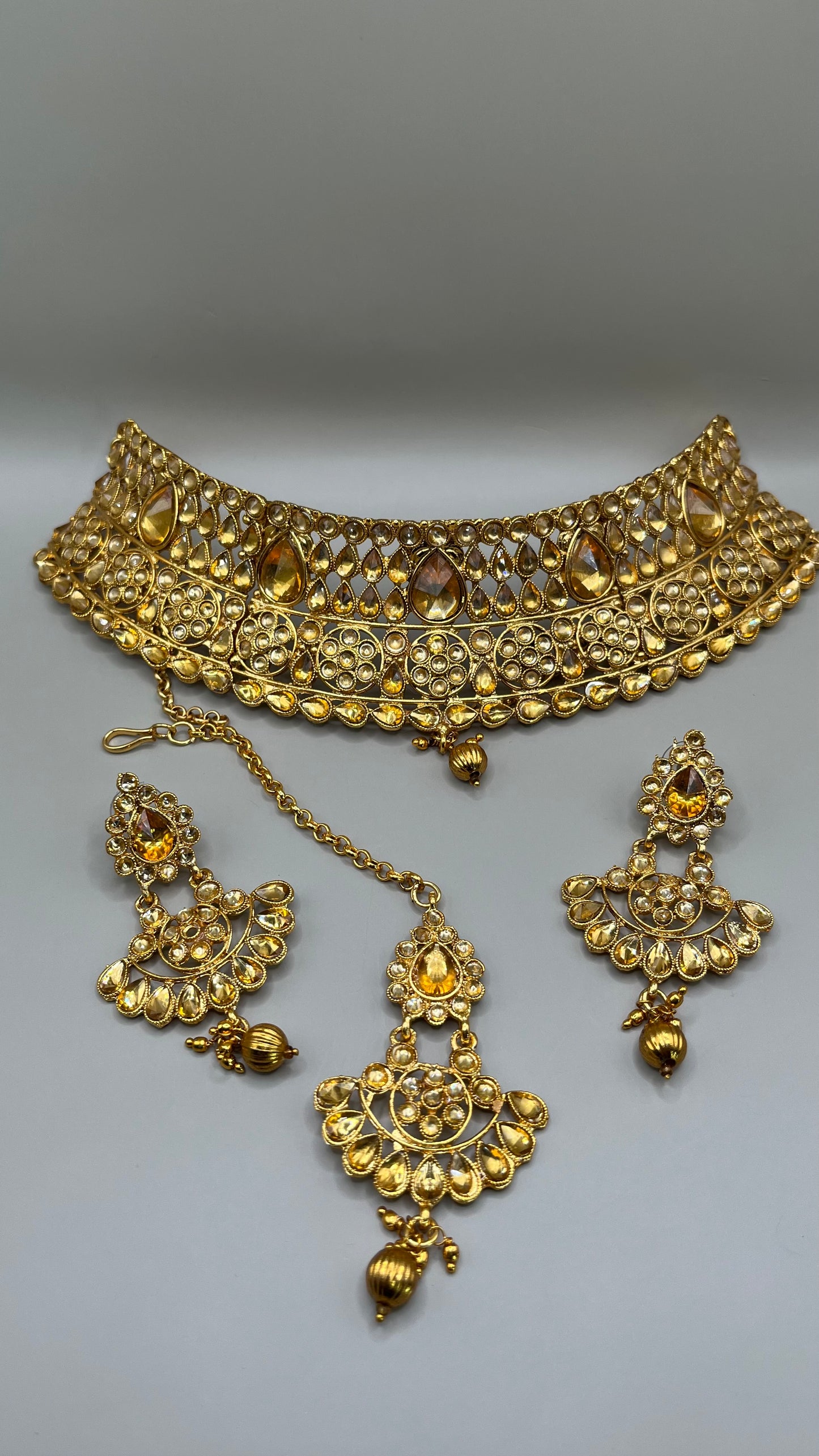 Parure et bijoux de tête