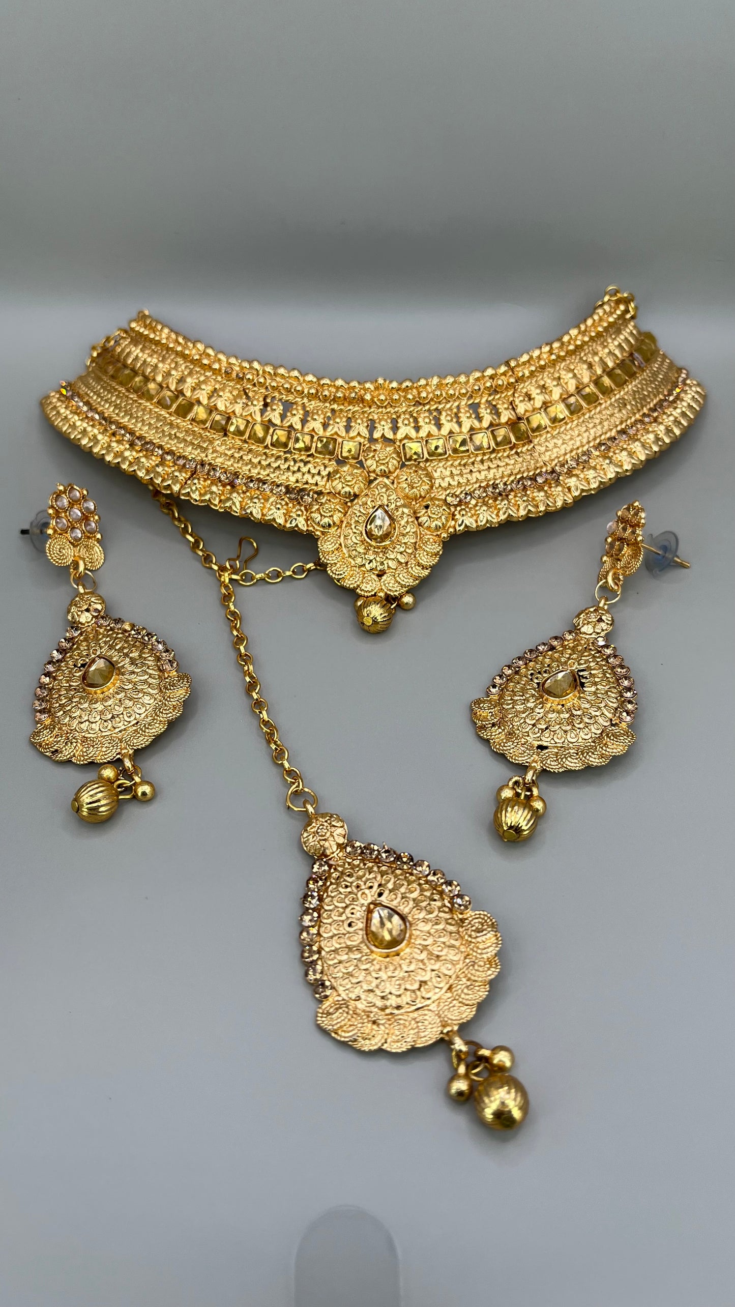 Parure et bijoux de tête