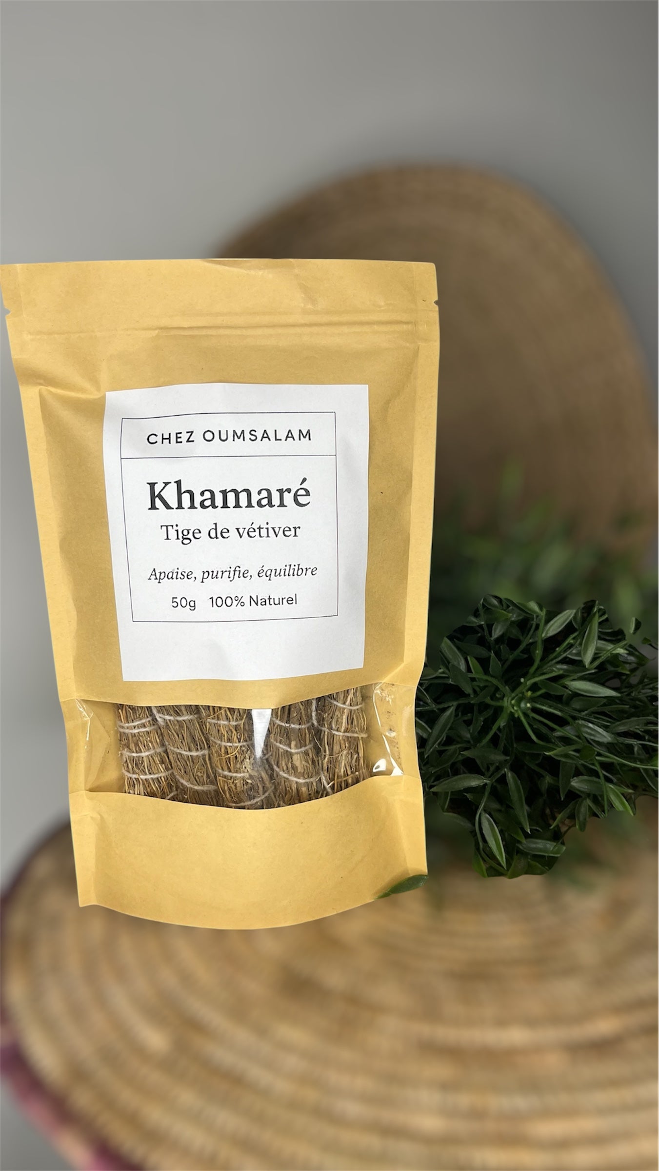 Khamaré ( tige de vétiver) Apaise , purifie, équilibre.
