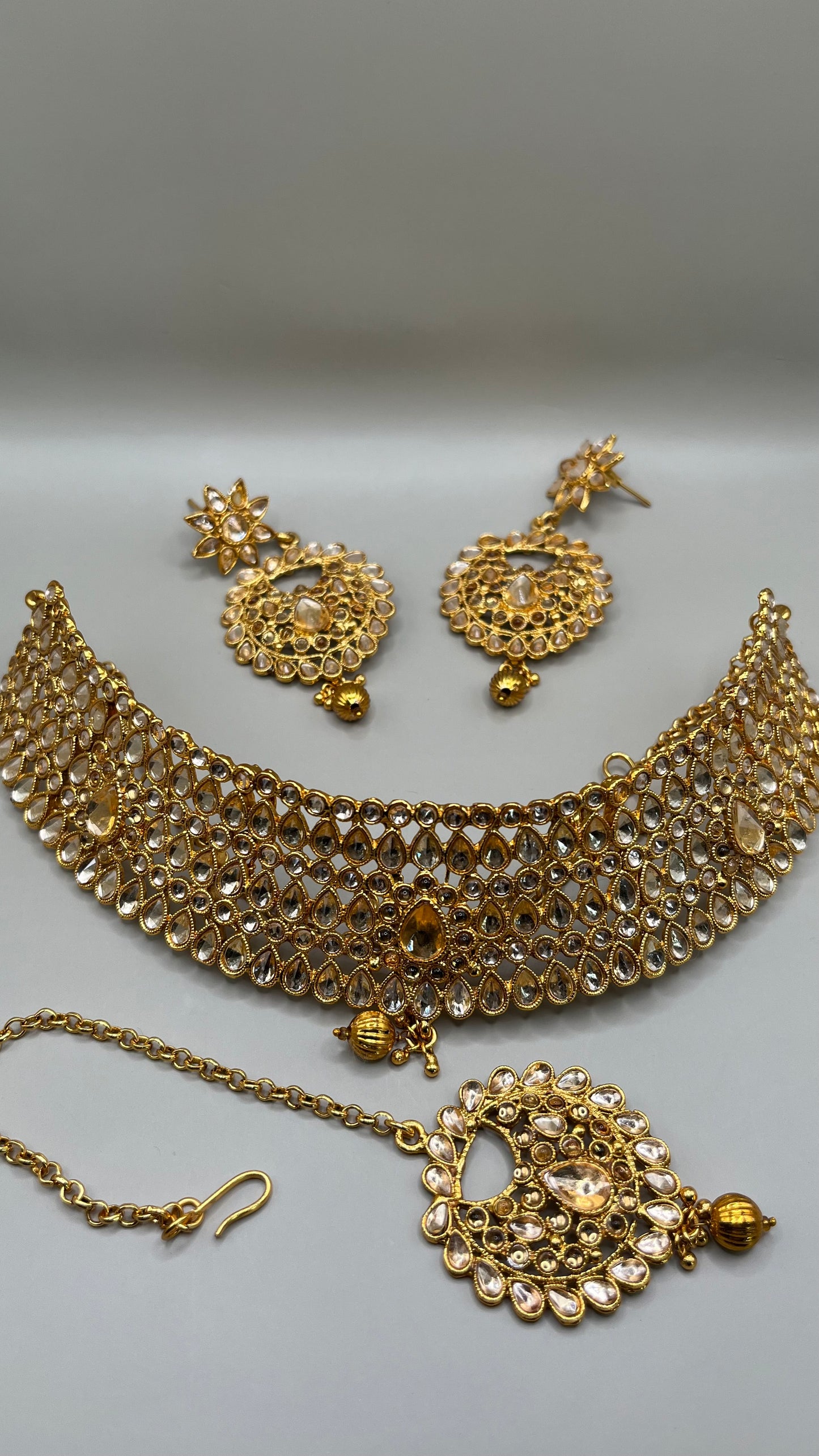 Parure et bijoux de tête
